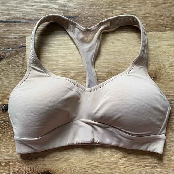 Lululemon Speed Up Bra High Support for C/D Cup in Crepe - Picture 2 of 8